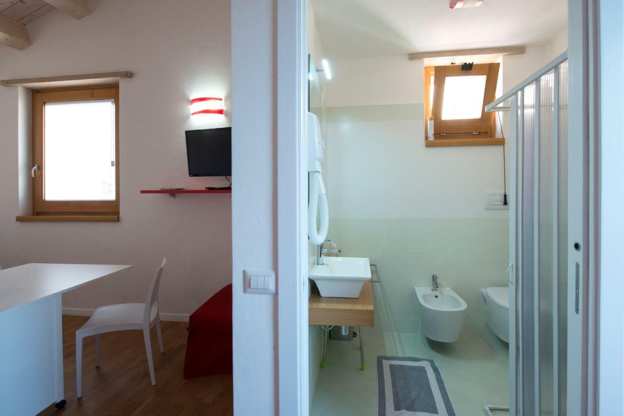 Le Radici Delle Nuvole Hotell Cairano Exteriör bild