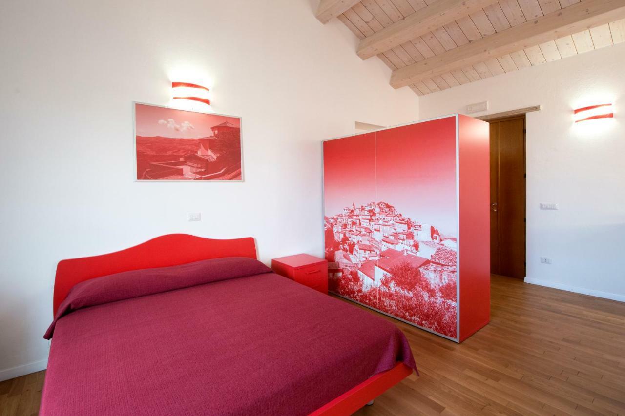 Le Radici Delle Nuvole Hotell Cairano Exteriör bild