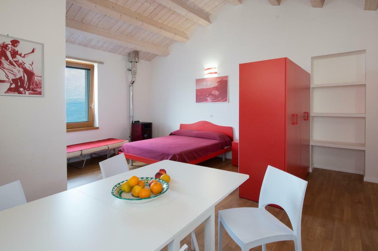 Le Radici Delle Nuvole Hotell Cairano Exteriör bild
